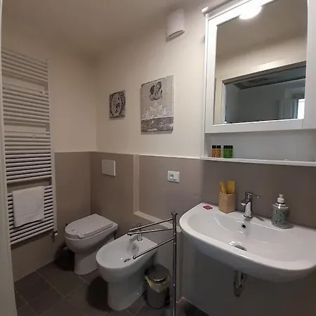 B&B Villino Luschi Pisa Centro Esterno foto